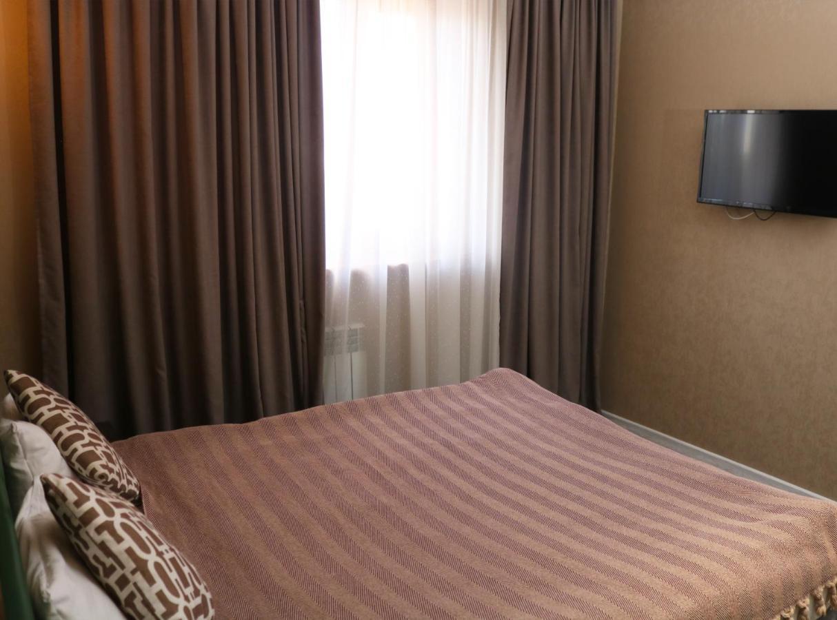 אלמטי Golden Palace Hotel מראה חיצוני תמונה