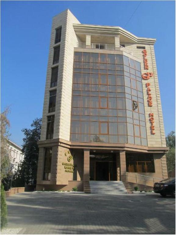 אלמטי Golden Palace Hotel מראה חיצוני תמונה