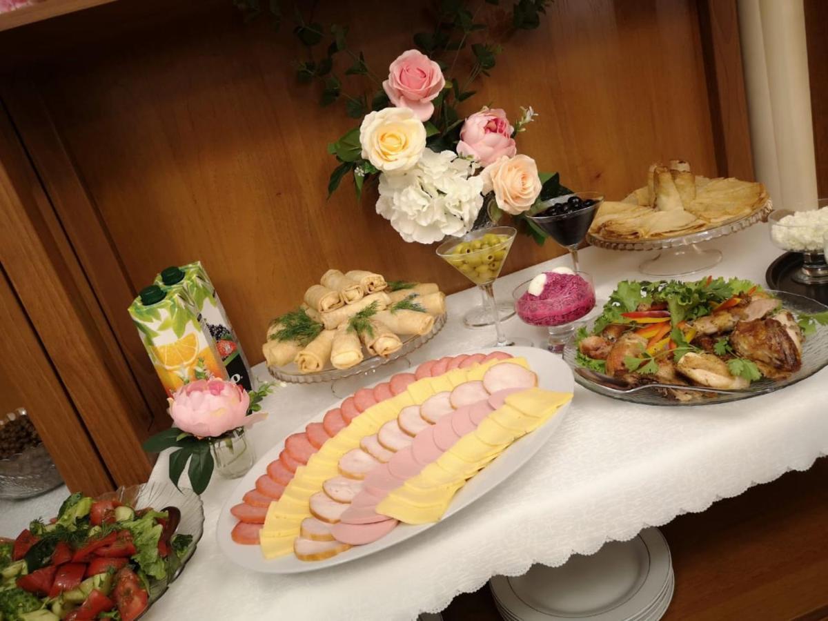 אלמטי Golden Palace Hotel מראה חיצוני תמונה